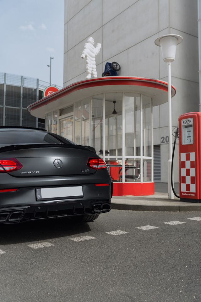 MIETEN - Mercedes C63 amg Coupé, AMG mieten, Mietwagen, Miete amg in Mörfelden-Walldorf