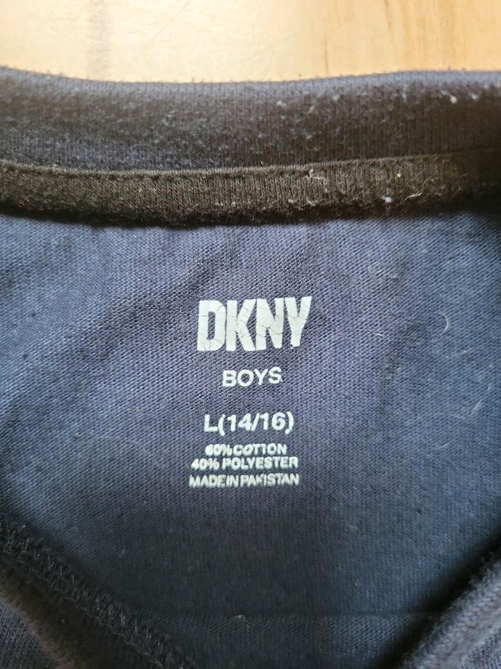 DKNY T-Shirt Gr.158 TOP in Hamburg