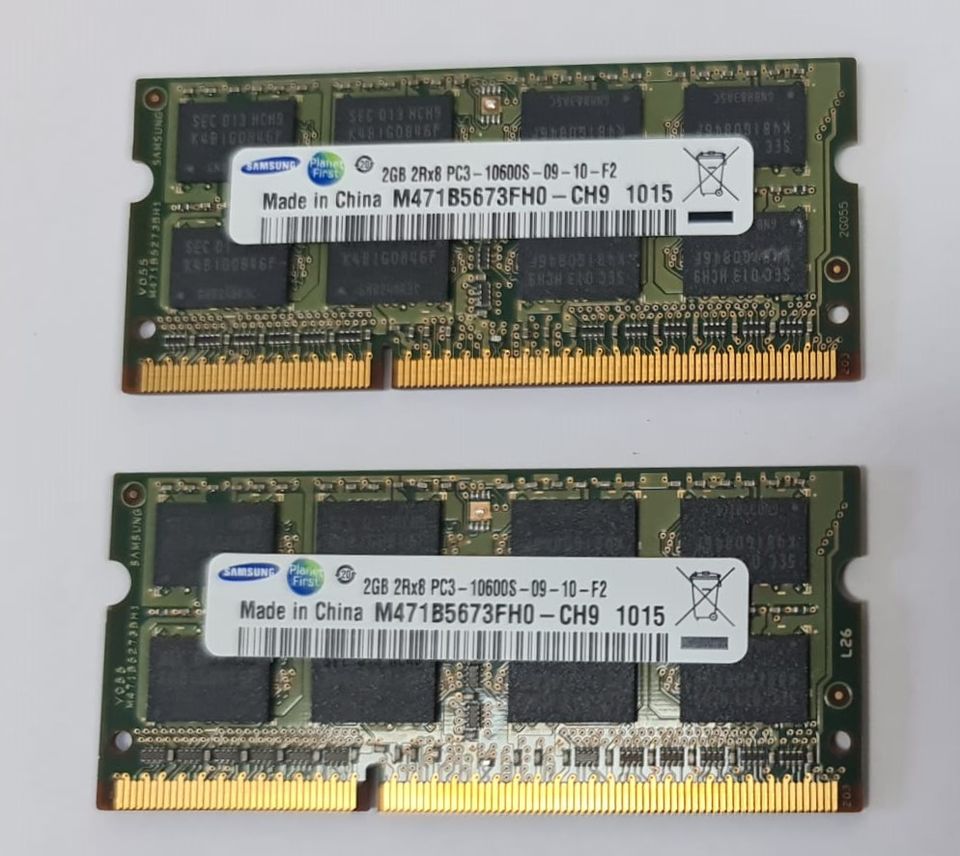 RAM Samsung Arbeitsspeicher 2x 2GB 2Rx8 PC3 - 10600S in Berlin