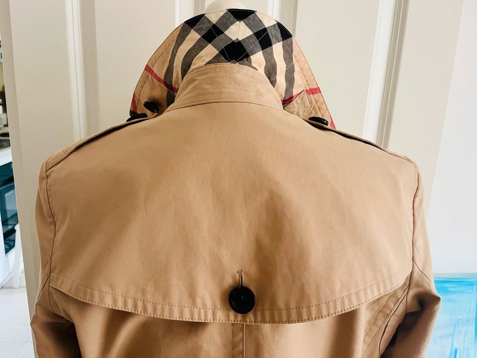 Burberry Brit Trenchcoat Gr. UK 8/ 36 beige TOP in Markkleeberg