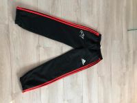 Adidas Jungen Sporthose schwarz/Orange GR. 164 NEU Hessen - Heppenheim (Bergstraße) Vorschau