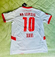 Original signiertes Trikot XAVI von RB Leipzig Größe M Dresden - Pieschen Vorschau