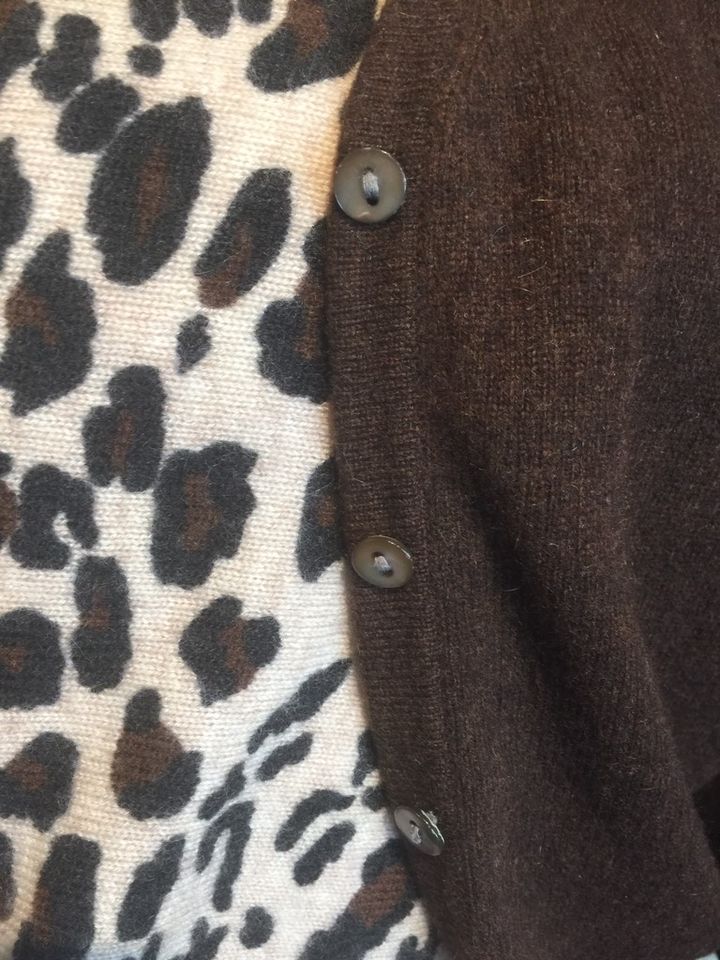 Strickjacke butterweiches Kaschmir M / SCHAL CASHMERE in Düsseldorf