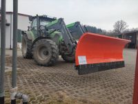 Schneeschild Schneepflug 2,60 m Euroaufnahme für Deutz Frontlader Baden-Württemberg - Obermarchtal Vorschau