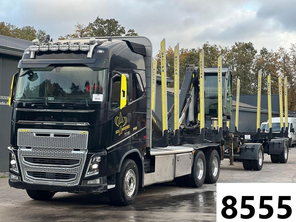 Volvo FH 750 Euro 6 6x4 + PAVIC Holzt Komplettzug in Legden