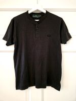 FRED PERRY Henley Shirt Schwarz S Made in England Ludwigsvorstadt-Isarvorstadt - Isarvorstadt Vorschau