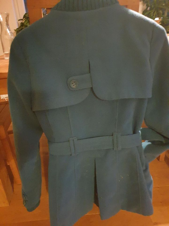 Schicke Jacke Winterjacke Blau Gr. M Clockhouse in Falkensee