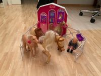 Barbie Pferdestall mit 5 Pferden und 1 Kinderbarbie Bayern - Zorneding Vorschau