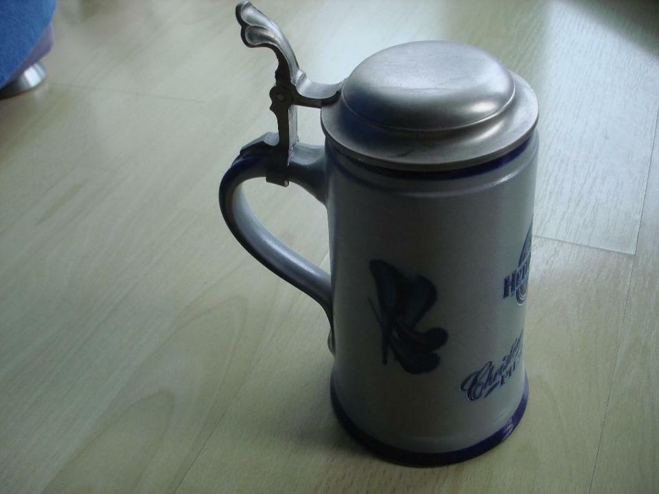 Christian Henninger Bierkrug mit Zinndeckel Henninger Brauerei in Frankfurt am Main