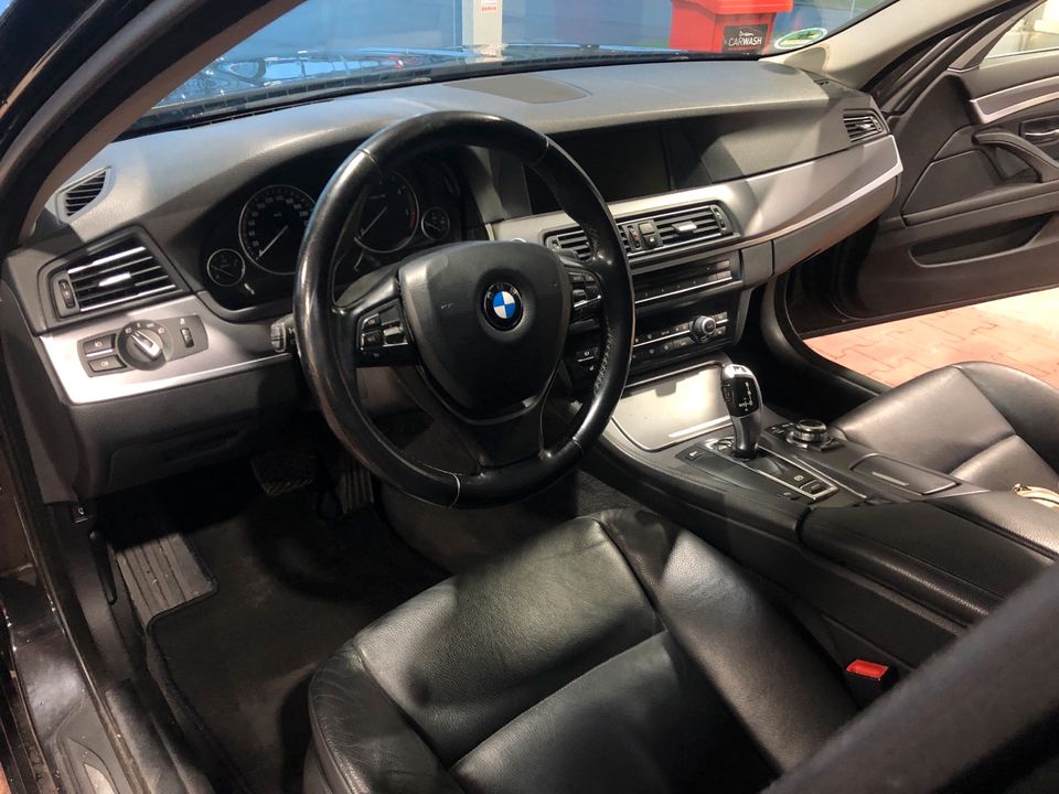 BMW BMW 520d F10 Langstrecke Automatik M-Paket in Werl