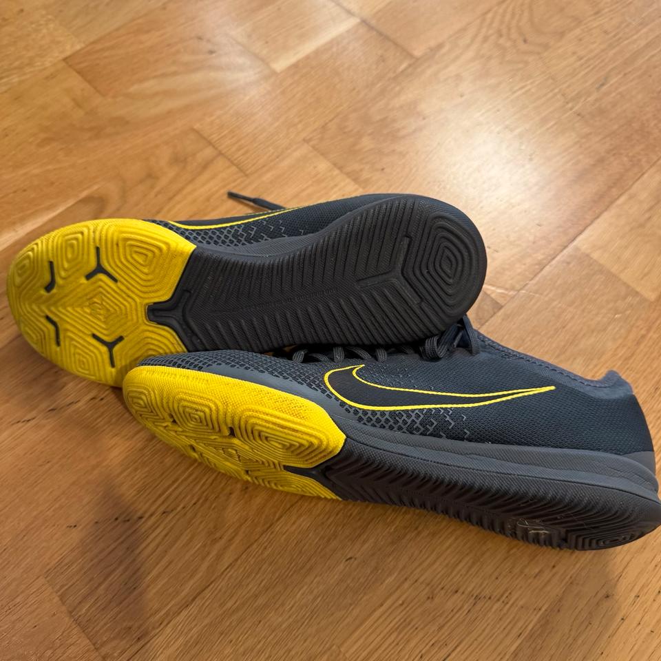 Nike Mercurial Vapor 12 Pro IC Game Over - Grau Größe 41 - Halle in Bad Kissingen