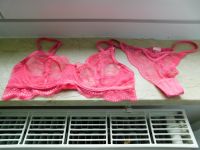 Hunkemöller  Dessous Pink  BH 85 C , Gr.34 Schleswig-Holstein - Neumünster Vorschau