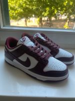 Rote dunks Nike original für ein super Preis Hessen - Wiesbaden Vorschau