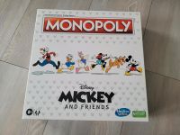 Disney hasbro monopoly mickey and friends englisch mit Pins! Nordrhein-Westfalen - Marl Vorschau