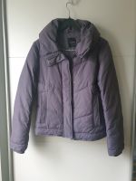 Vero Moda Damen Winterjacke Gr. S Dunkellila Steppjacke Nordrhein-Westfalen - Solingen Vorschau