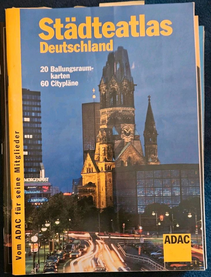 ADAC Magazine Jahresgaben Sammlung in Seelze