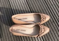 Buffalo London Pumps 40, beige, Leder, sehr guter Zustand Frankfurt am Main - Innenstadt Vorschau