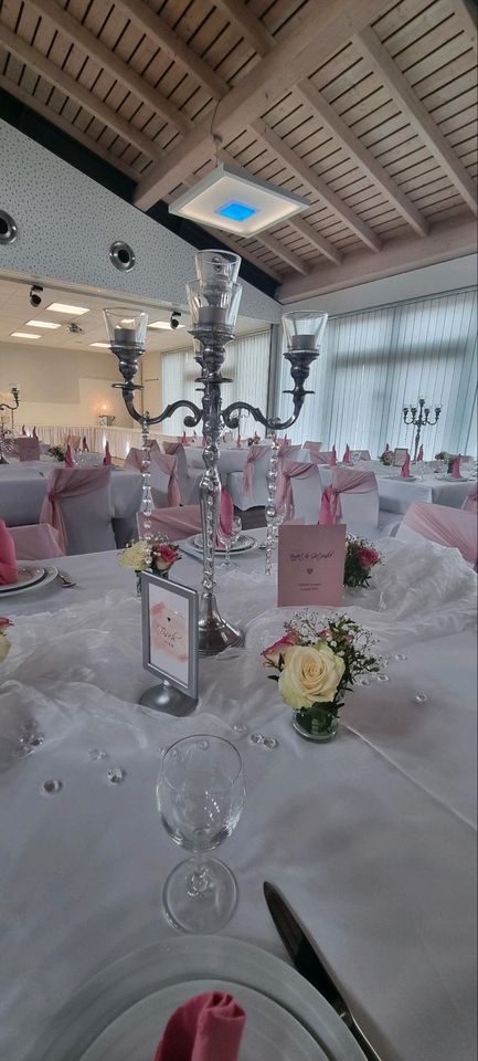 Hochzeitsdeko Dekoration Stuhlhussen Tischdecken Feier Kerzen in Bruchmühlbach-Miesau
