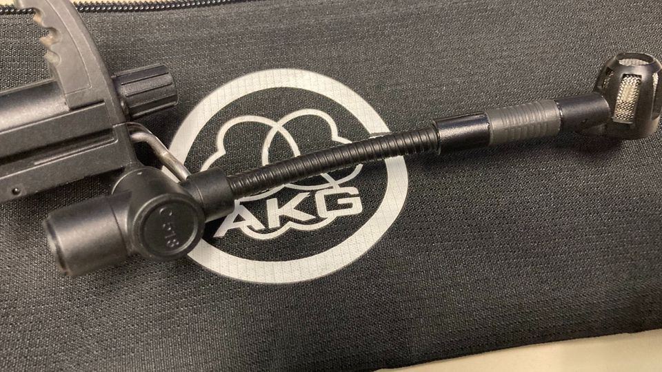 AKG C518 Kondensator Mikrofon Snare Toms Becken Schlagzeug in Gummersbach