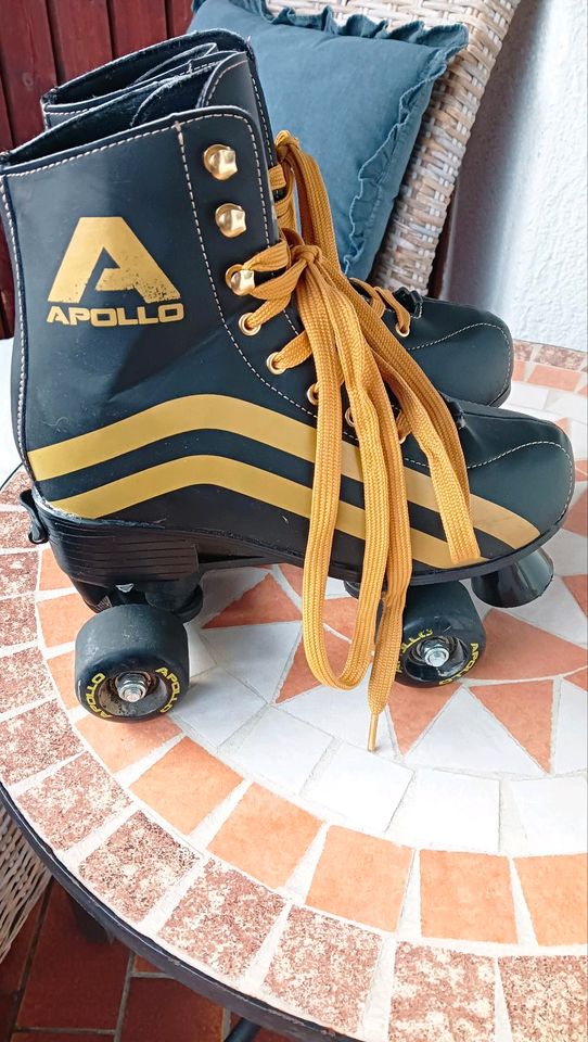 Apollo Rollschuhe in Überlingen