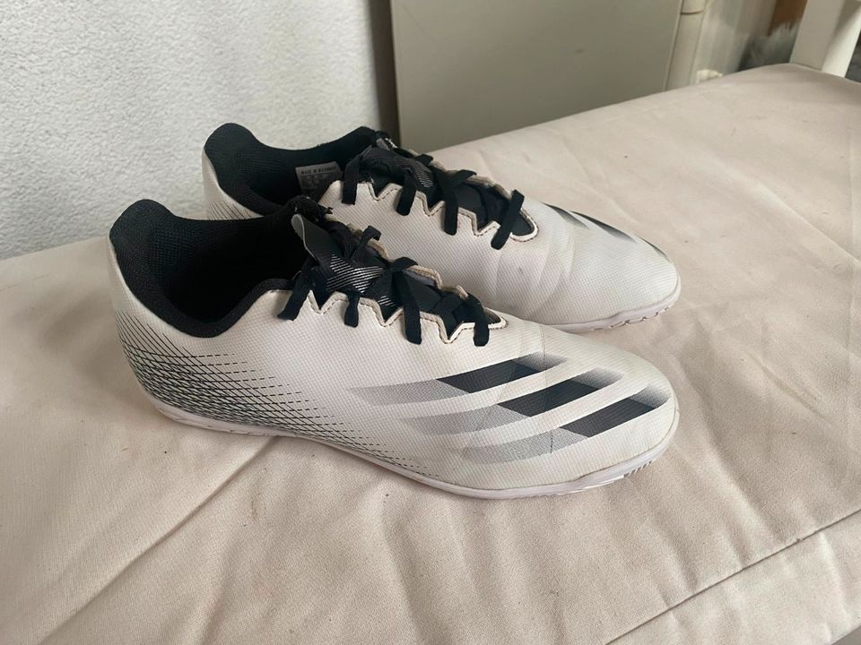 Hallenschuhe ADIDAS Gr. 38 in Hessen - Fulda | eBay Kleinanzeigen ist jetzt  Kleinanzeigen