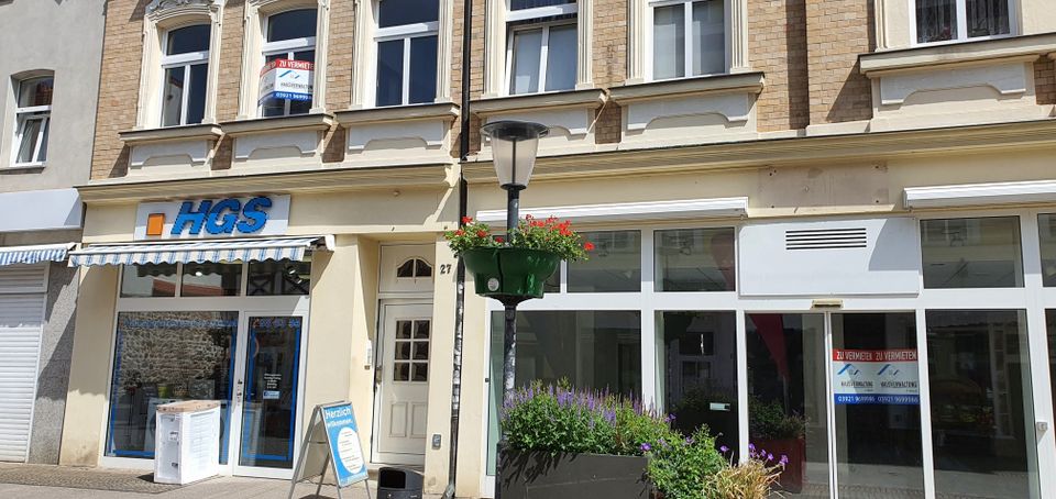 Schöne kleine 2-Zimmer Wohnung im Zentrum von Burg bei Magdeburg zu vermieten in Burg