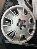 Radkappen Volvo 16 Zoll V70 V60 Felgen 7J16x50 Nordrhein-Westfalen - Schwerte Vorschau