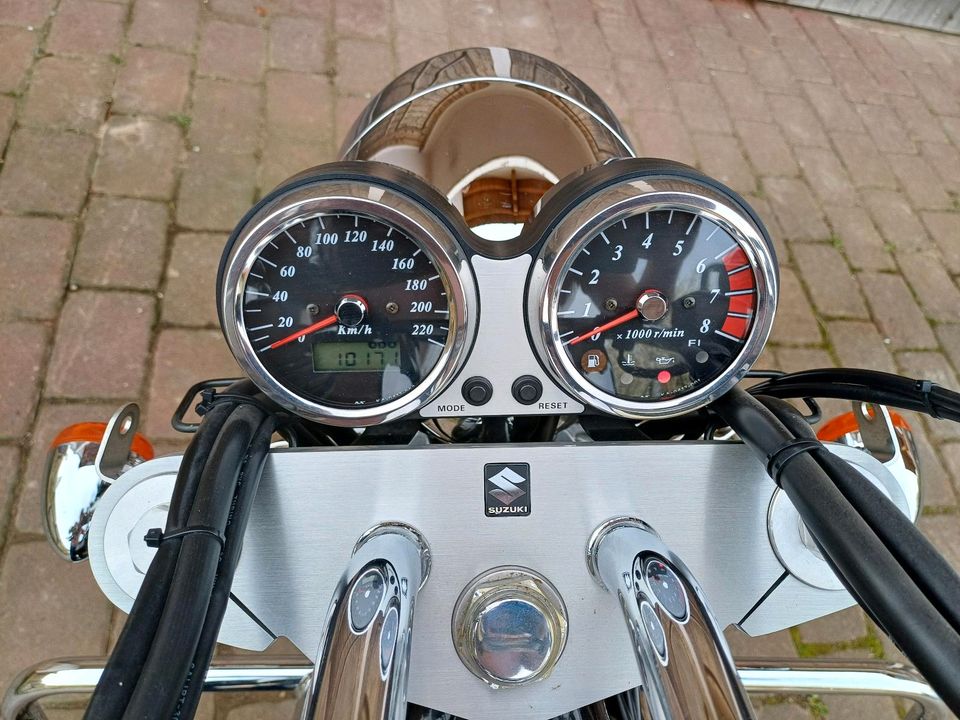 Suzuki VZ 1600 Marauder wenig Km in Leidersbach