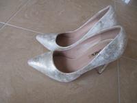 Jumex High Heels Gr. 36 weiß/gold/silberschimmernd NEU Bayern - Kunreuth Vorschau