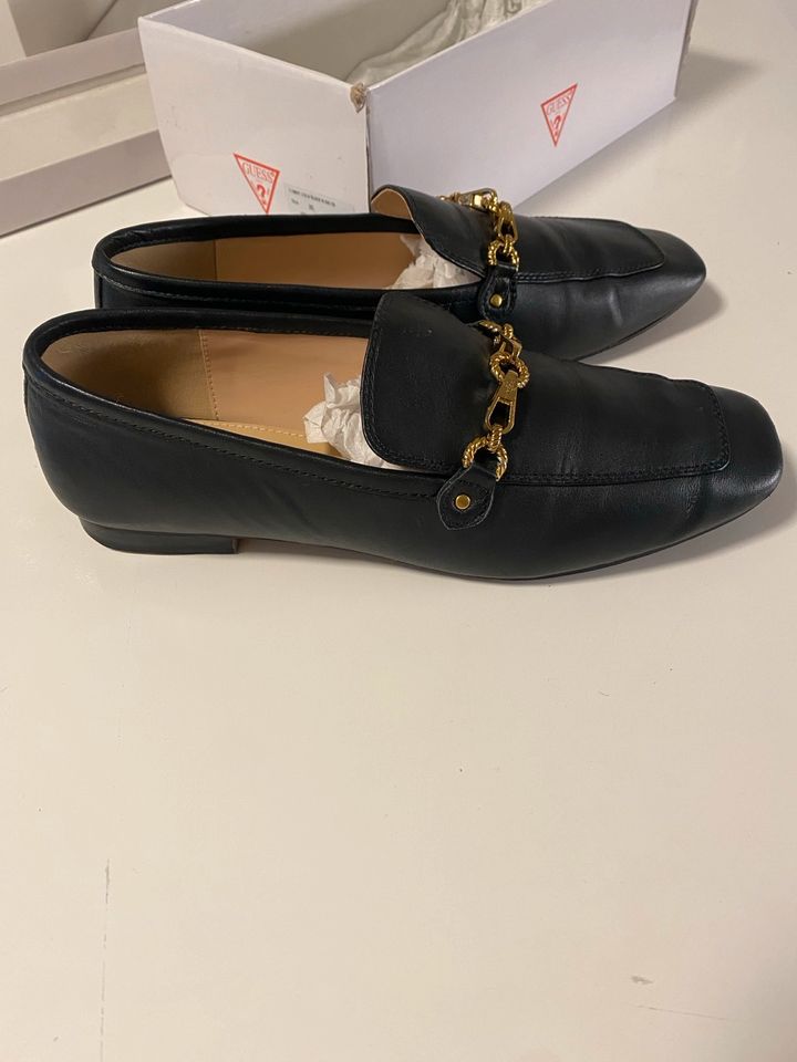 Loafers Guess weiches Leder 39 in München