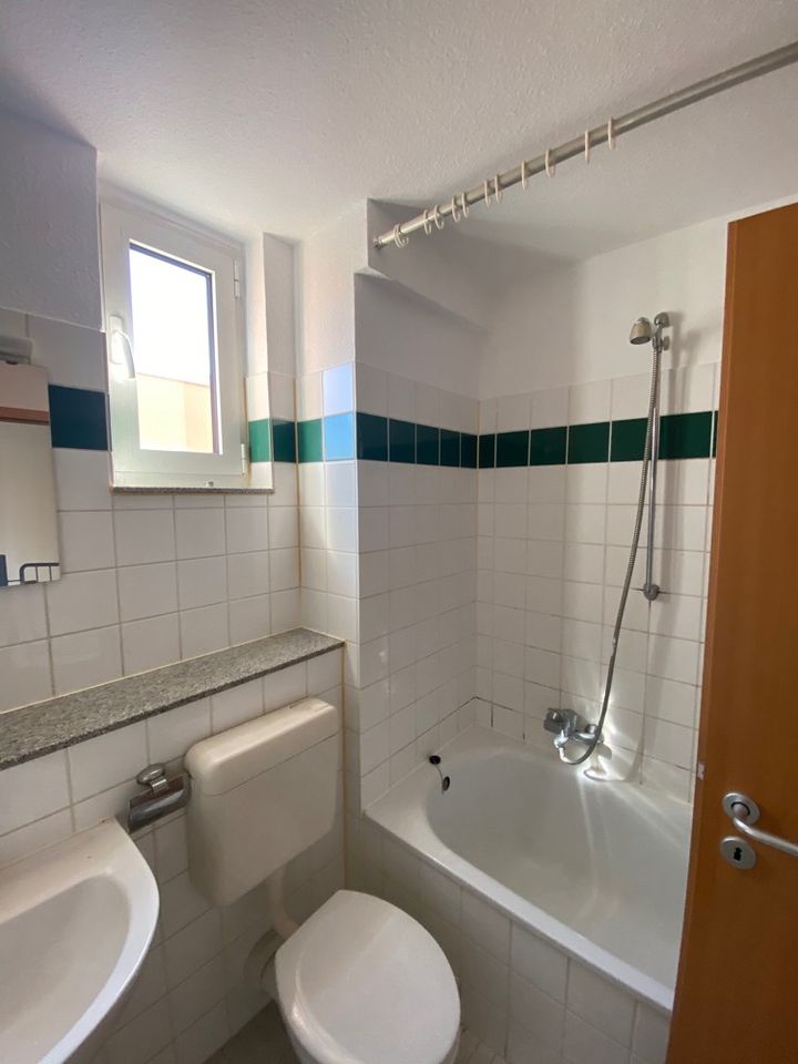 3-ZKB Maisonette-Wohnung mit Dachterrasse und Stellplatz in Saarbrücken