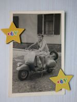 Alte Foto AK Vespa Motorroller aus den 1950ern ? fast Antik Bonn - Bonn-Zentrum Vorschau