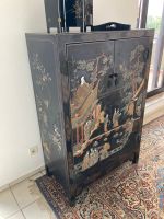 Antiker Schrank China von 1911 - Schwarze Lackoptik Nordrhein-Westfalen - Leverkusen Vorschau