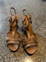 High Heels Gold Festlich Elegant Bayern - Hengersberg Vorschau