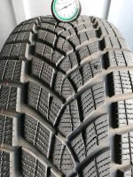 2x 235 55 R19 105V Goodyear Ultragrip SUV Winterreifen Nordrhein-Westfalen - Detmold Vorschau