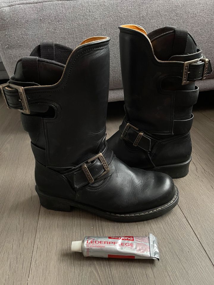 Daytona Motorradstiefel Urban GTX Größe 42 in Alsbach-Hähnlein