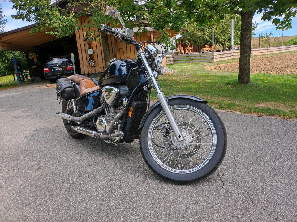 Honda Shadow VT600 in Pilsting