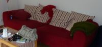Rotes Sofa (Kissen auch rot) Nordrhein-Westfalen - Recklinghausen Vorschau