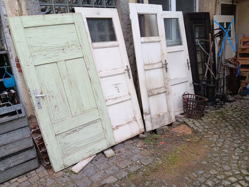 ❌Scheunenflohmarkt❌antike Deko Fenster Türe Zinkwanne Bierkrüge❌❌ in Rötz