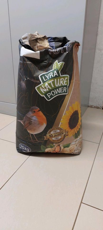 Lyra Nature Power Vogelfutter Körner 25kg Sack in Apolda