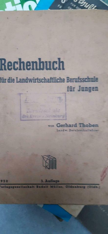 Alte Schulbücher in Münsterdorf 