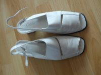Weiße Schuhe, Sandalen, Lederschuhe, Leder Baden-Württemberg - Freiburg im Breisgau Vorschau