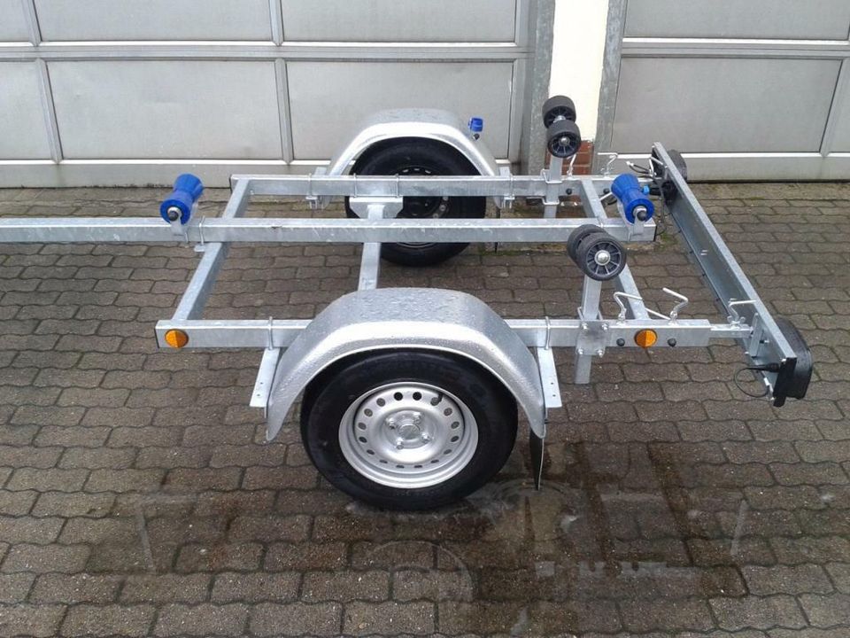 Trailer MARLIN BTE 500 Bootsanhänger Bootstrailer 500kg inkl. COC in Neuruppin