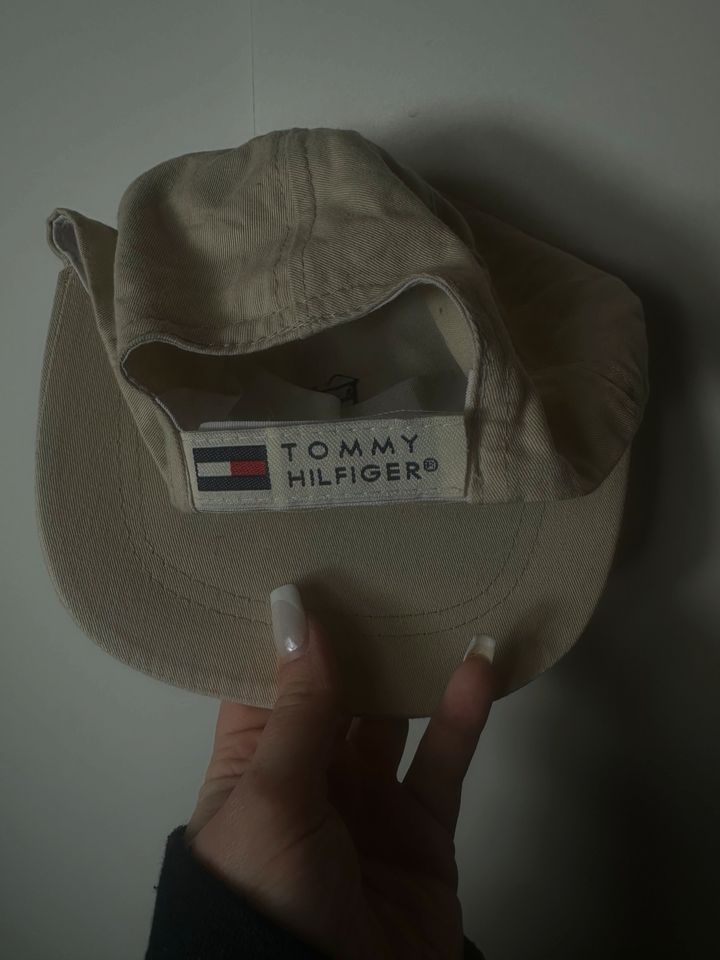 Vintage Tommy Hilfiger Cap in Sinn