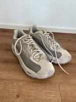 Adidas Oznova, grau, Wildleder-Applikationen Hessen - Gießen Vorschau