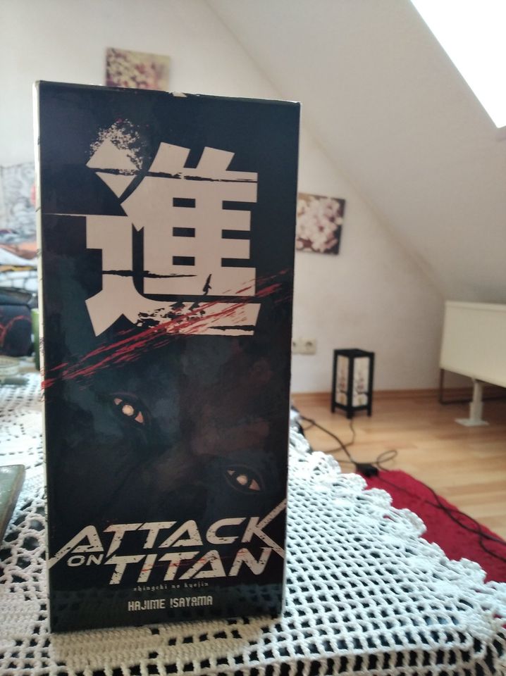 Attack on Titan Manga Box Set 1 in Gräfenberg