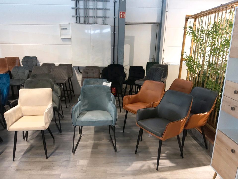 ANGEBOT Stühle Barhocker Küche Esszimmer in Großheubach