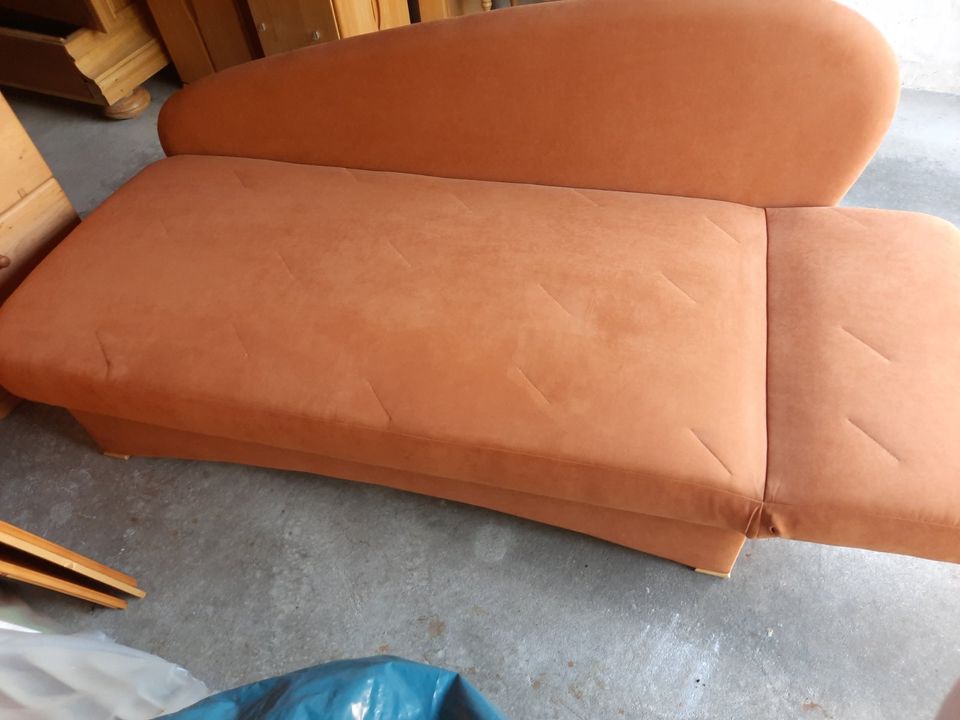 Sofa mit lattenrost in Bad Orb