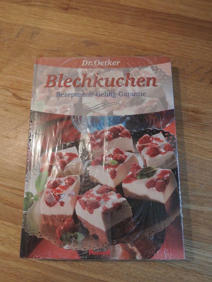 Dr. Oetker Backen von A-Z + Blechkuchen OVP Neu Buch Kochbuch in Berlin