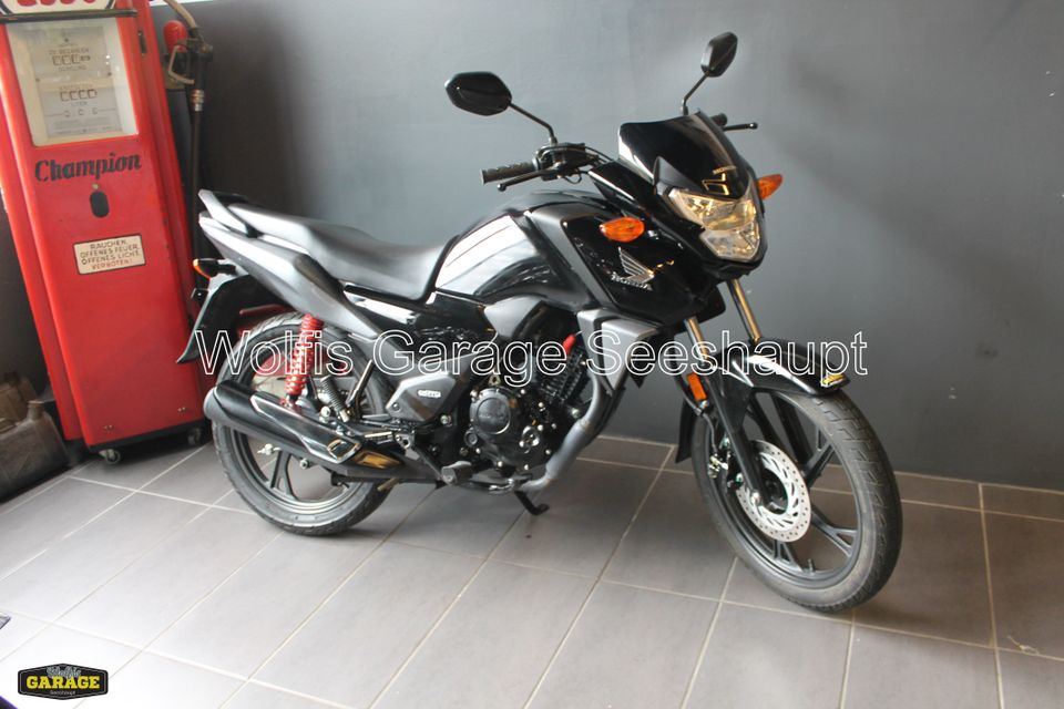 Wolfis Garage Honda CBF 125 M  Service NEU  7290 km in Seeshaupt